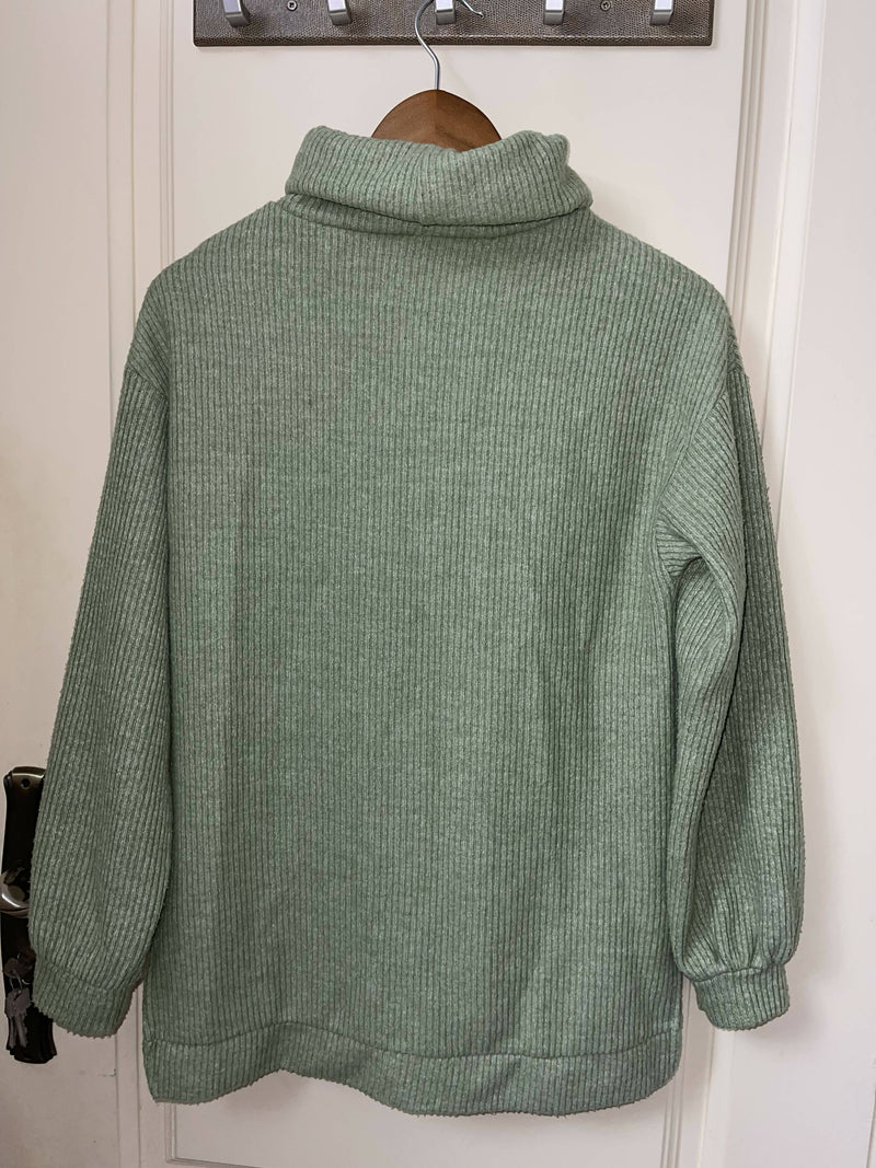 Stradivarius Green Turtleneck jumper Size S