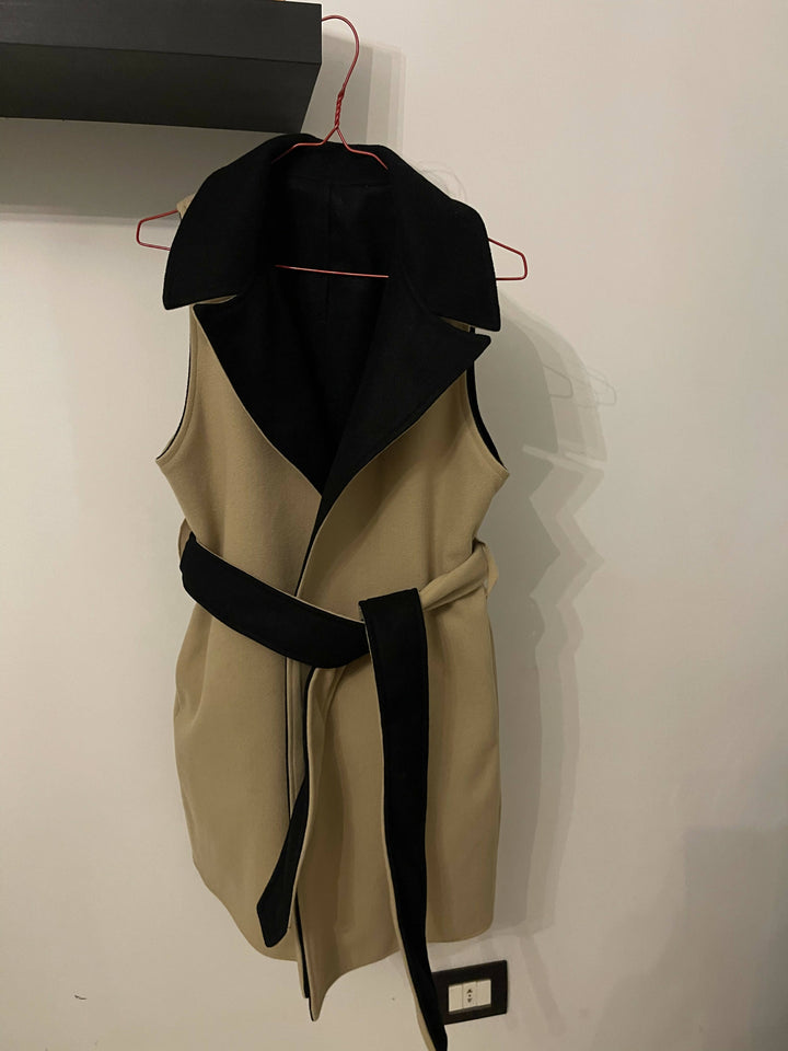 HK Designs Double-face Sleeveless Coat / vest in black and beige Size L