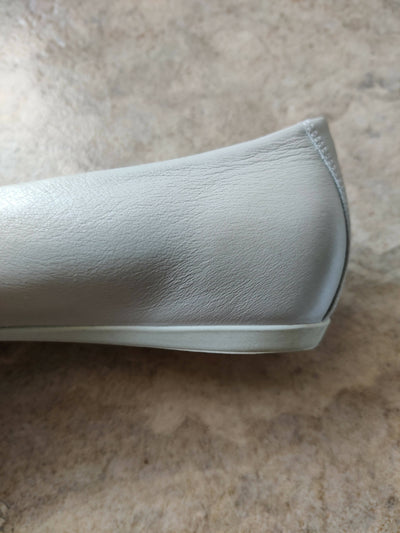 NEW ecco Cream Leather Women's Ballerinas Size:39 EU