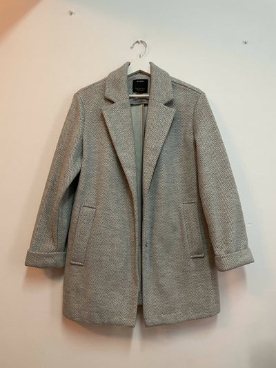 Grey Coat Size: S