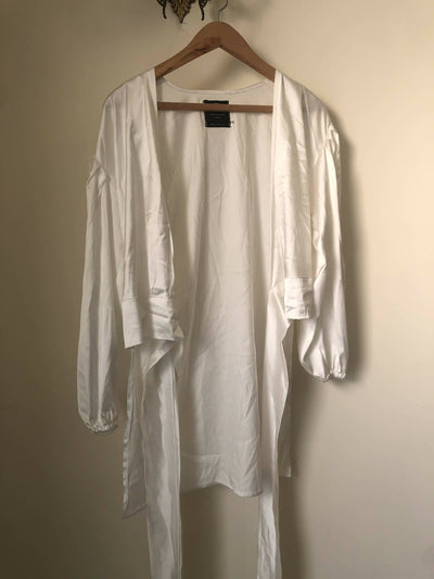 Sara Beshier White Wrap Kimono Size 2