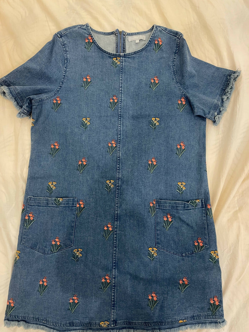 Cute Embroidery Denim Dress Size M-L