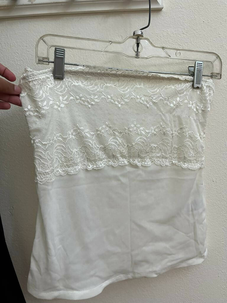 Off White Off Shoulder Top Size M