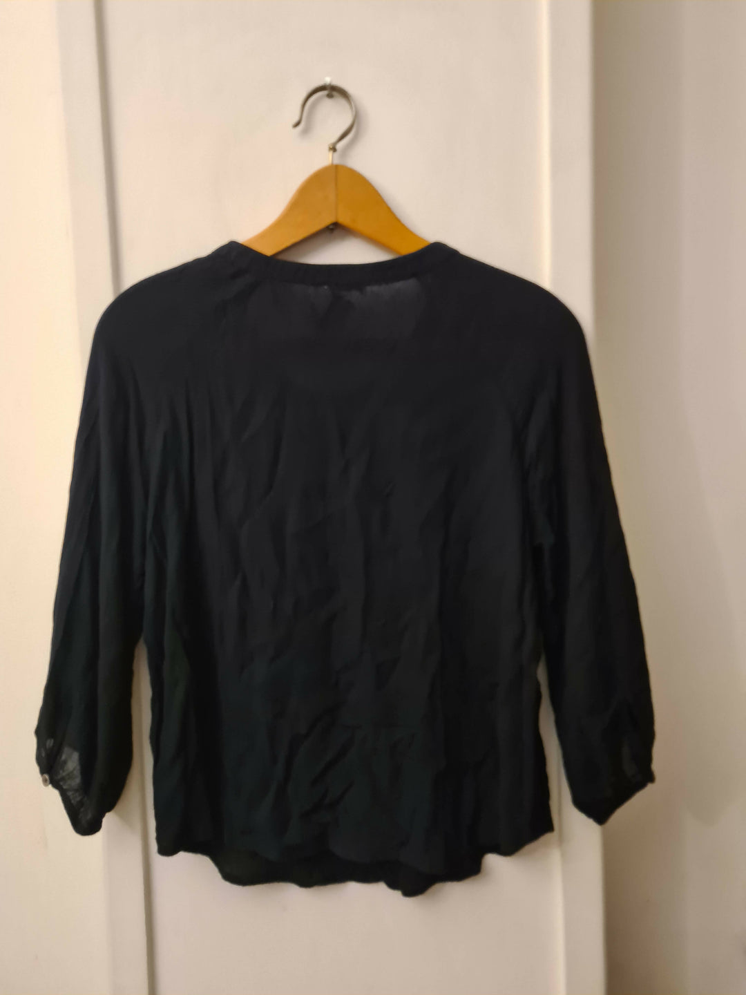 Forever 21 Black Embroidery, 3/4 Balloon Sleeves Blouse Size:S