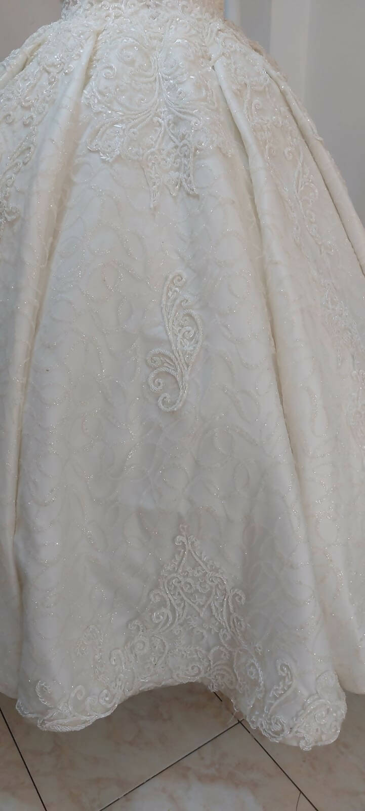 Syrian Bee Wedding Dress - فستان زفاف Size L