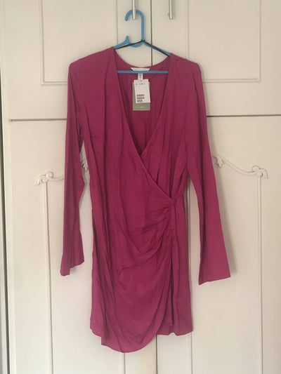 H&M Brand New Fuchsia Dress Size M-L