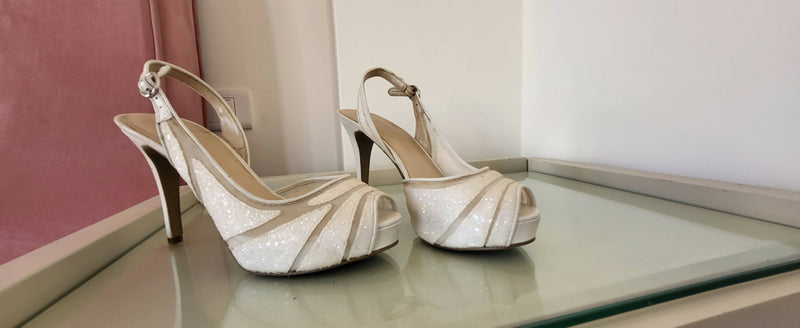 Nine West White Wedding Shoes Size 39