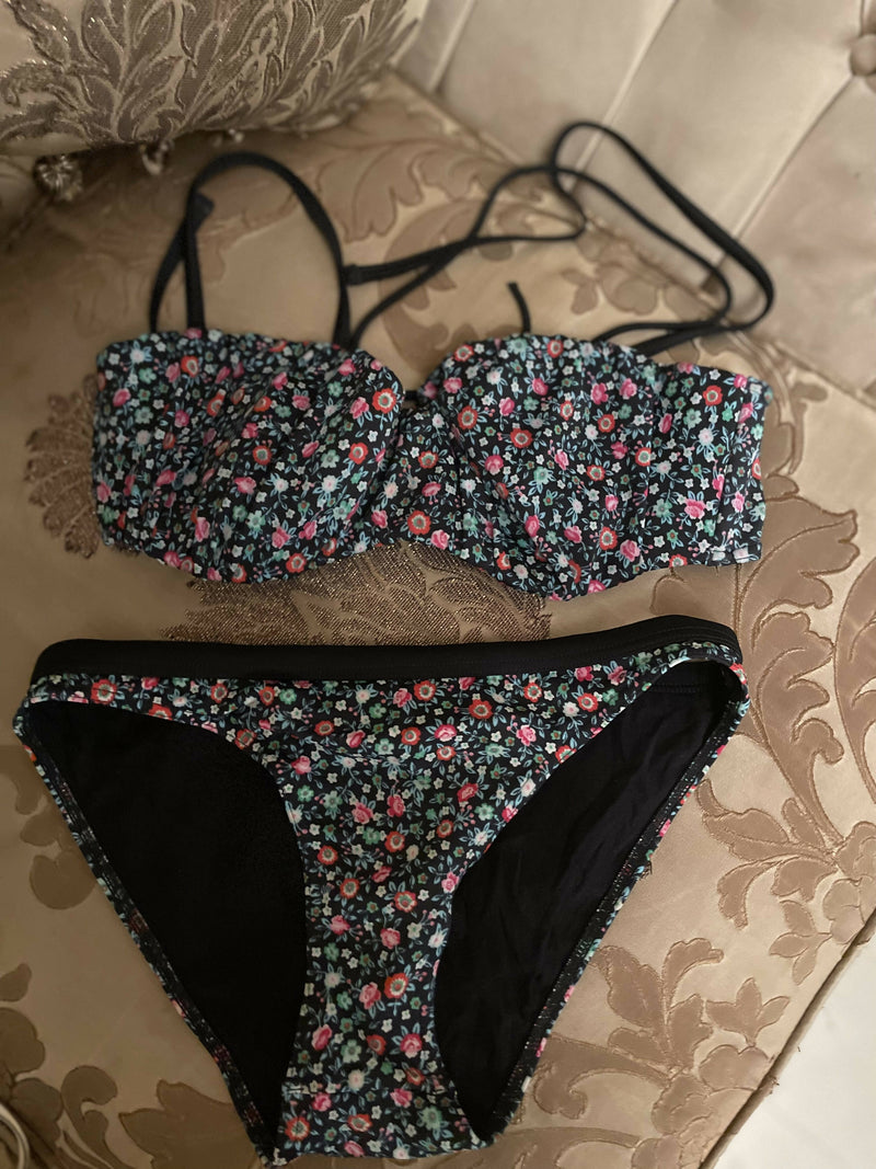 Floral Swimsuit Size: M/L