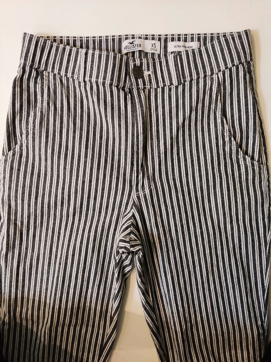 Striped Ultra High Rise Hollister Pants Size XS