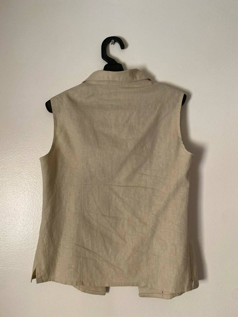 Nude Sleeveless Buttoned Blouse Size: L
