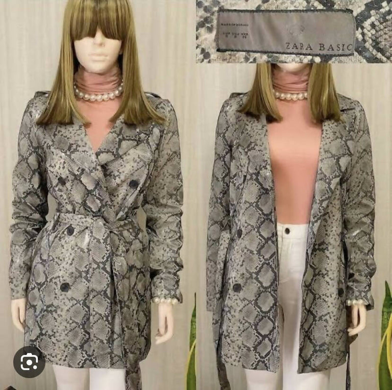 Zara Snakeprint Coat Size XS