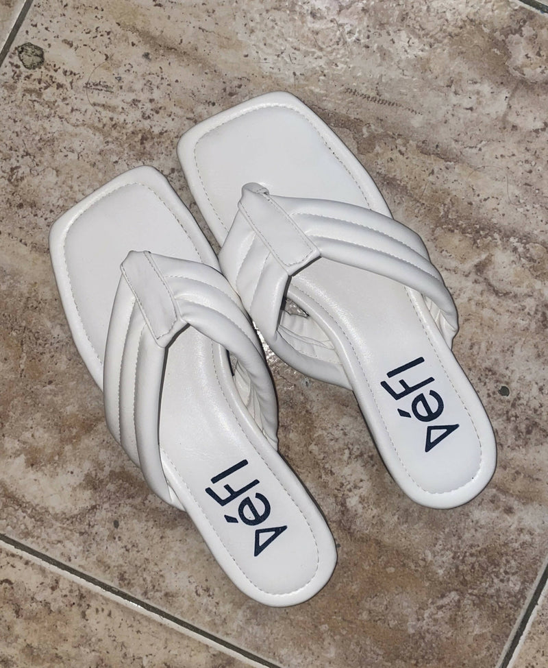 New Defi White Flat Slippers - Size 37