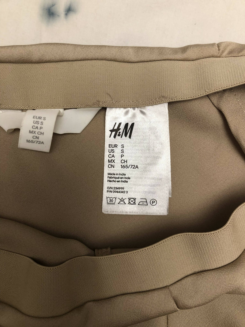 H&M Satin Skirt with Slit Size S