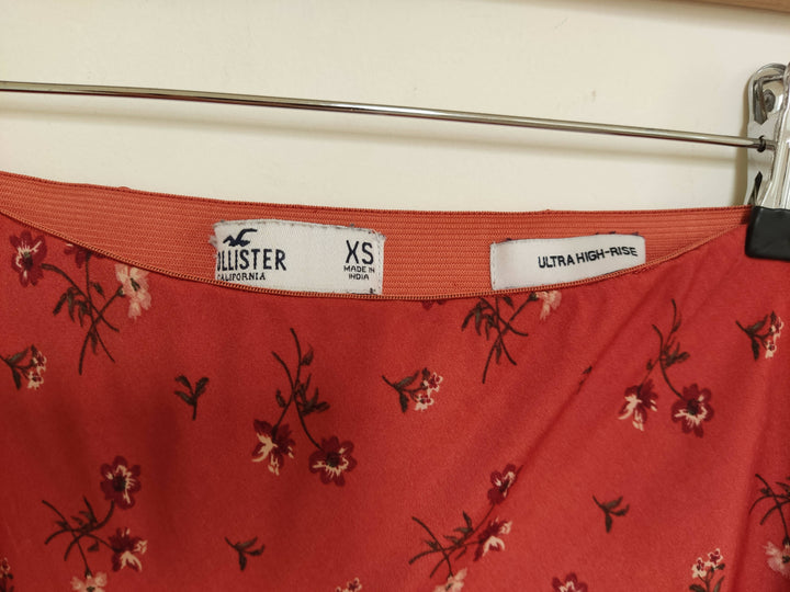 Hollister Floral Skirt Size XS Ultra High Rise