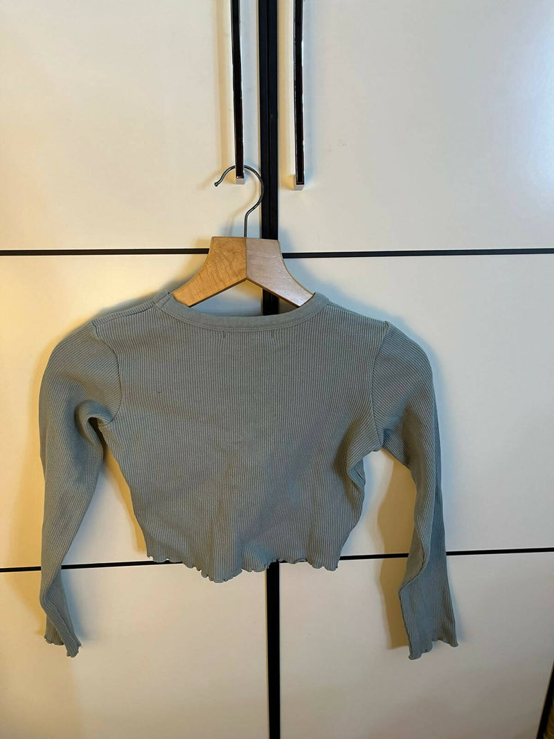 Pull & Bear Super Cropped Top Size S