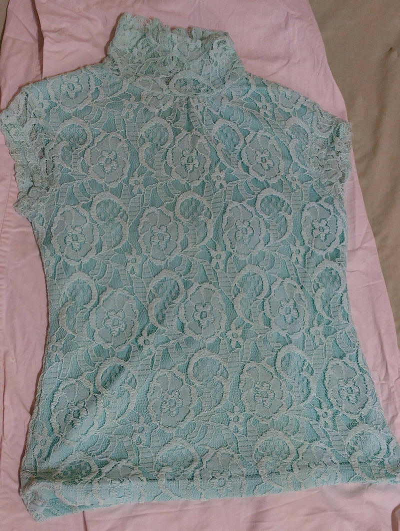 Red Tag Baby Blue Lace Top Size :S