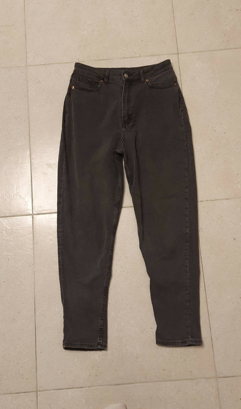 H&M dark grey denim jeans