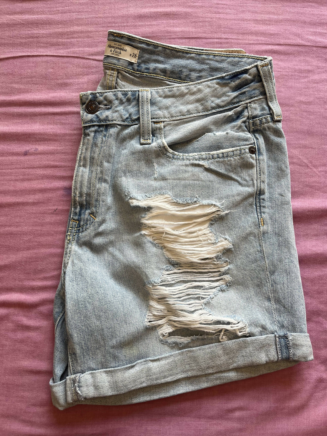 Abercrombie & Fitch shorts Size: US 6 / L