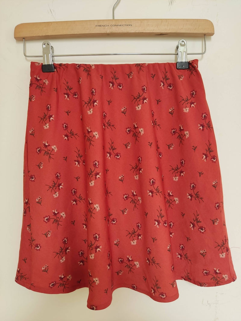 Hollister Floral Skirt Size XS Ultra High Rise