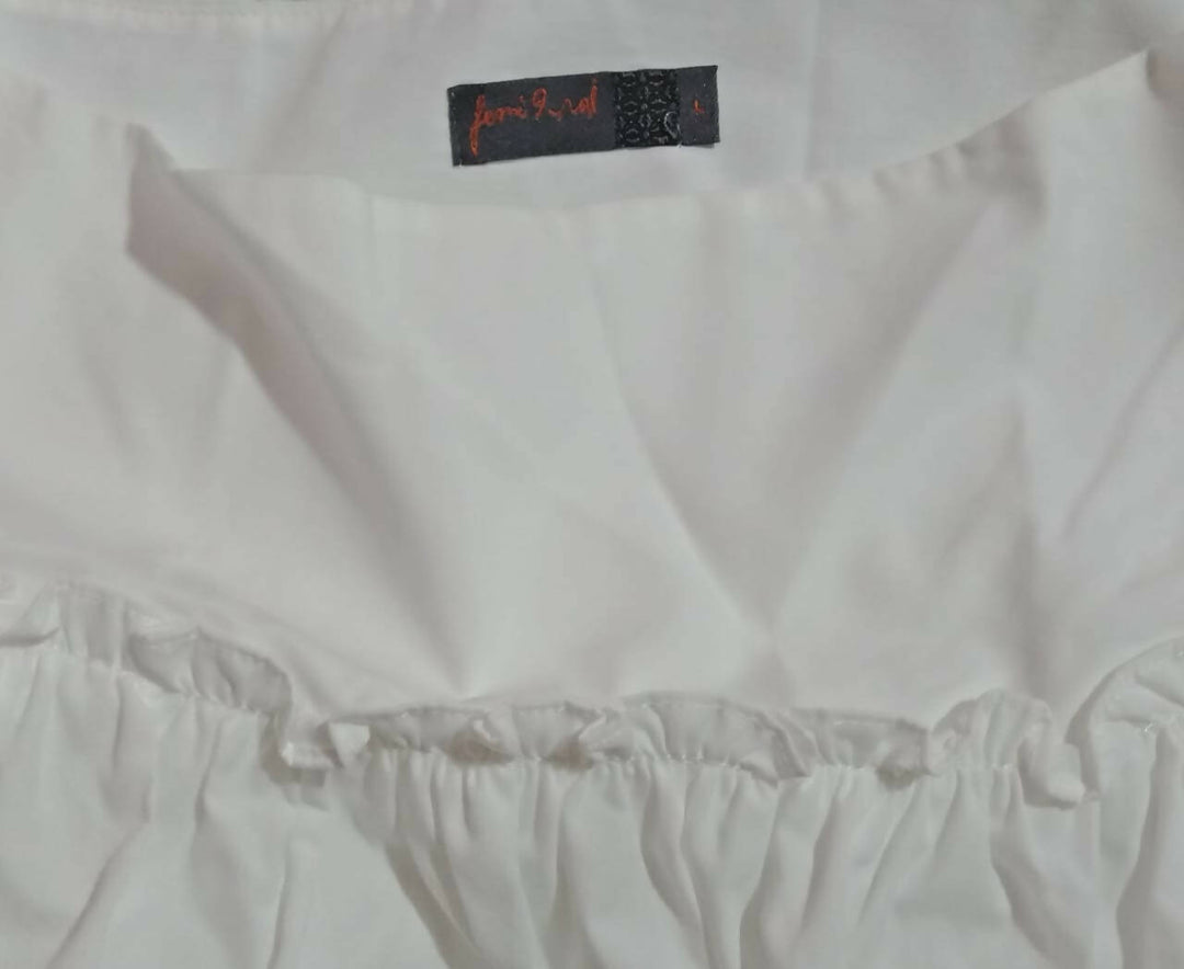 femi9 White Skirt Size: L