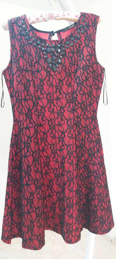 Black & Red Sleeveless Short Dress Size L