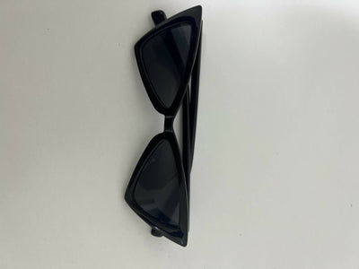 Black triangle Sunglasses