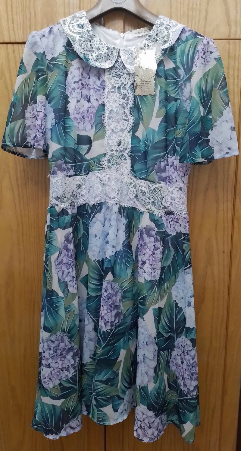 Floral Half-Sleeves Dress Size XL
