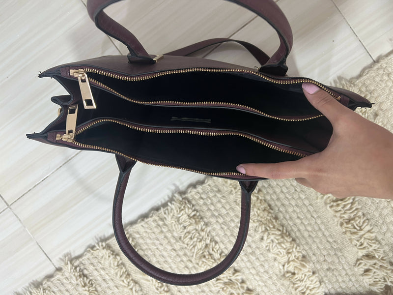 H&M Large Burgundy Handbag (3 compartments. Size 16x28x37 cm)