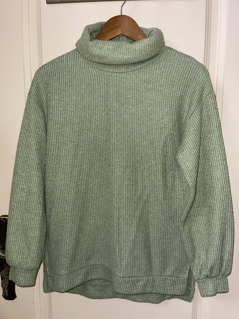 Stradivarius Green Turtleneck jumper Size S