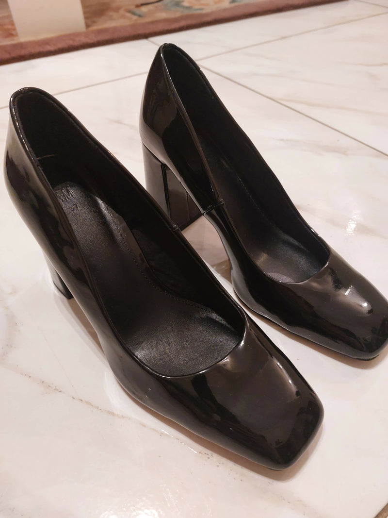 H&M Patent Heels Size: 37