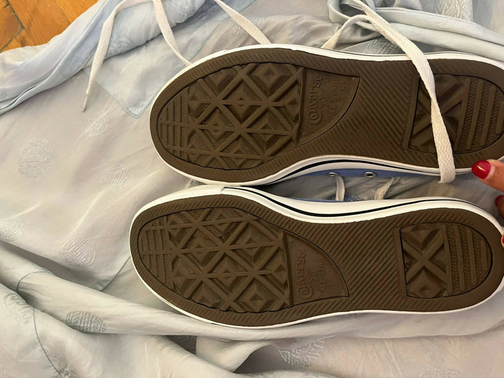 Blue Converse All Star Size US 5.5