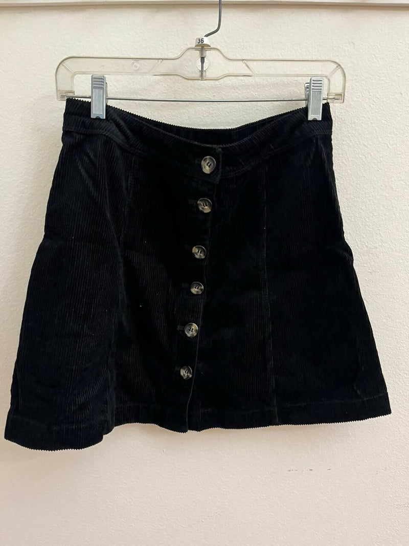 H&M Black Buttoned Skirt Size 38