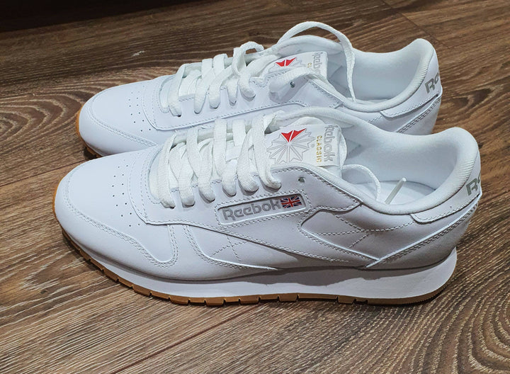 NEW Reebok Size: 41