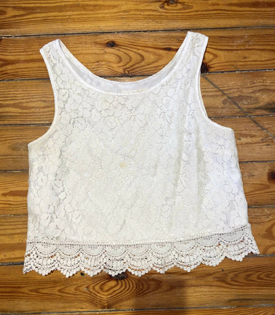 White floral top Size XS/S