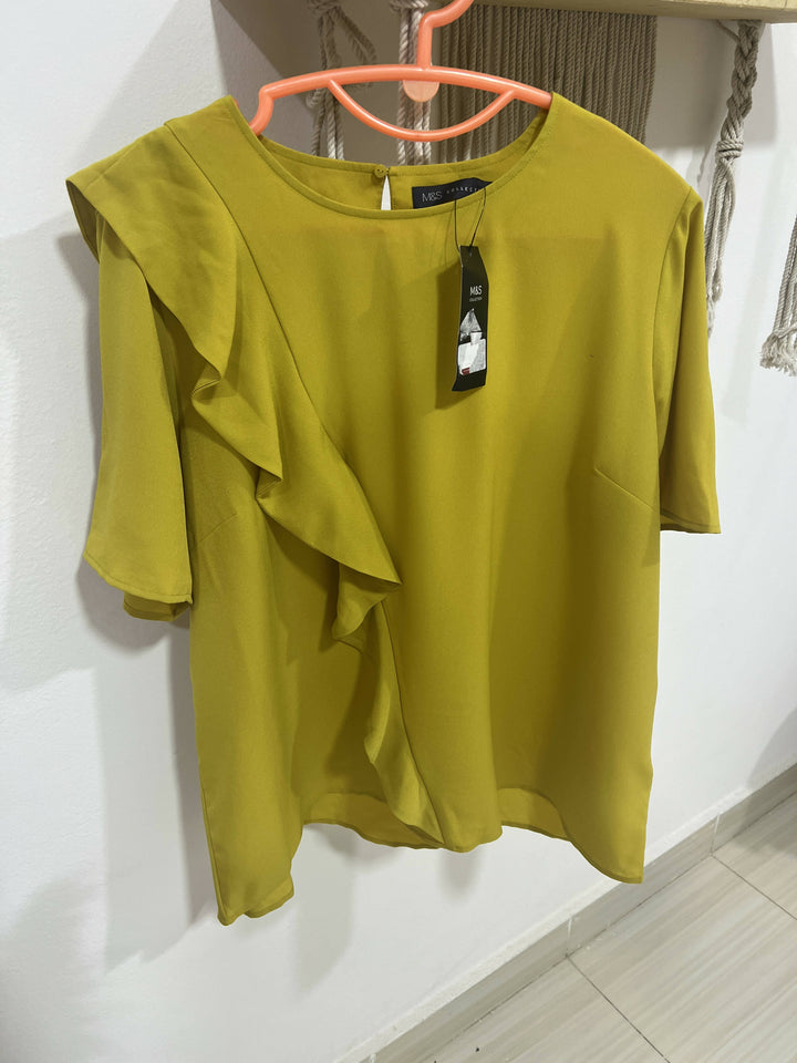 Marks and Spencer Blouse with Ruffles Size: EUR 46