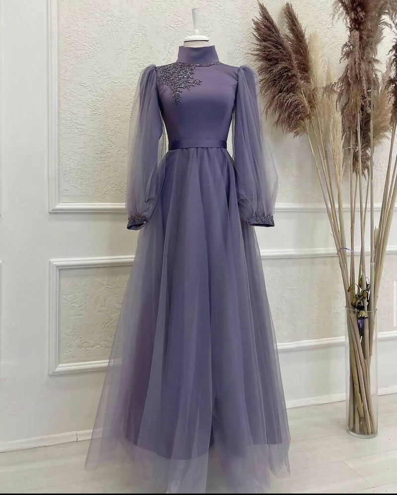 Hennin Purple Dress S38