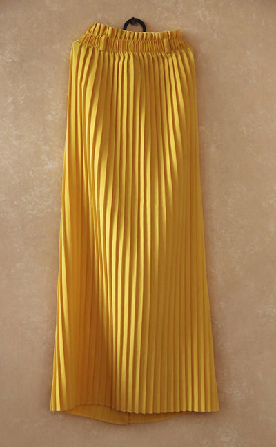 NEW Pleated Yellow Maxi skirt Size: S/M