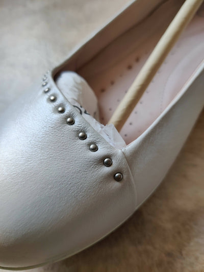 NEW ecco Cream Leather Women's Ballerinas Size:39 EU