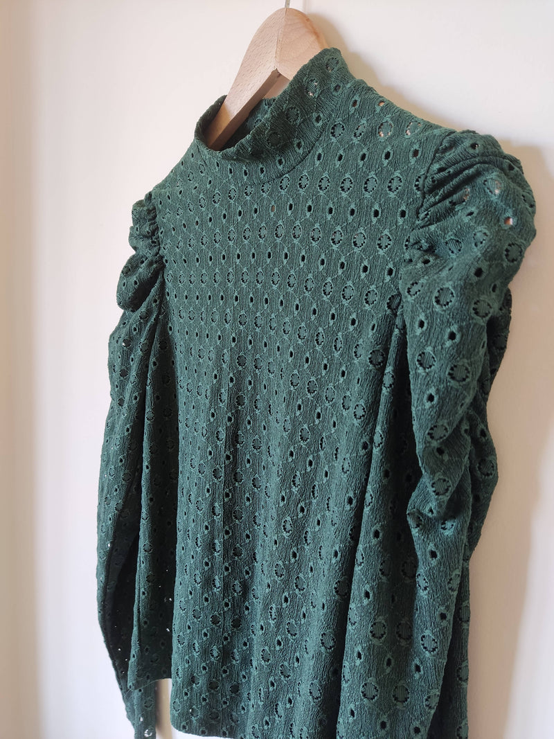 Small Green Long Sleeved Top (Perfect For Holidays)