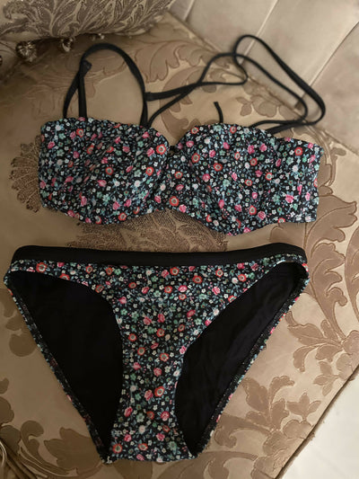 Floral Swimsuit Size: M/L