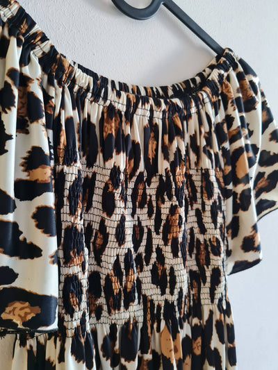 Elegant leopard print dress Size: S/M
