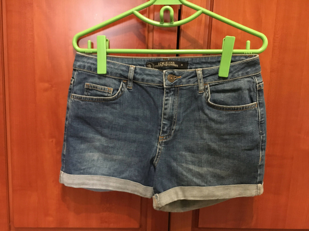 LC Wakiki - Dark Blue Denim Shorts - Size: 30