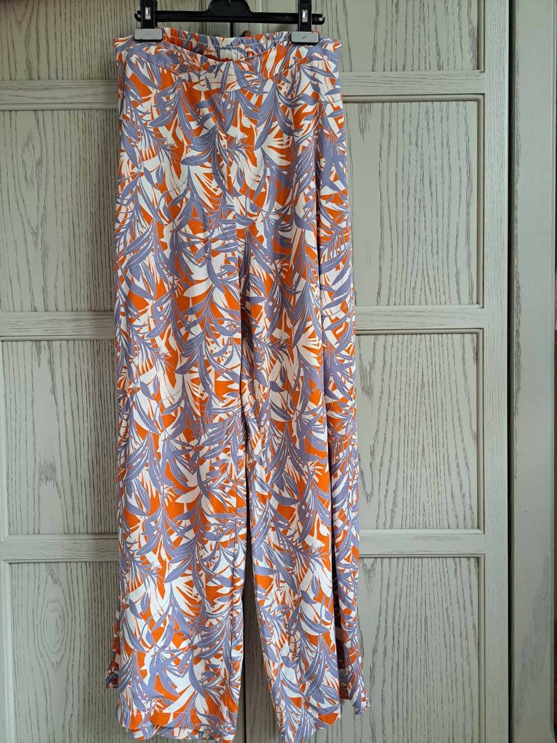 Patterned Summer Pants - Size Medium