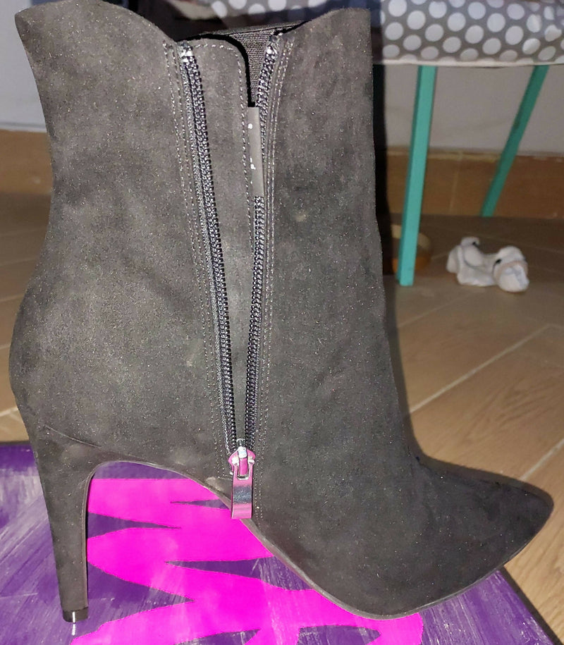 Black Half boots Size: 41
