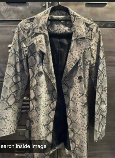 Zara Snakeprint Coat Size XS