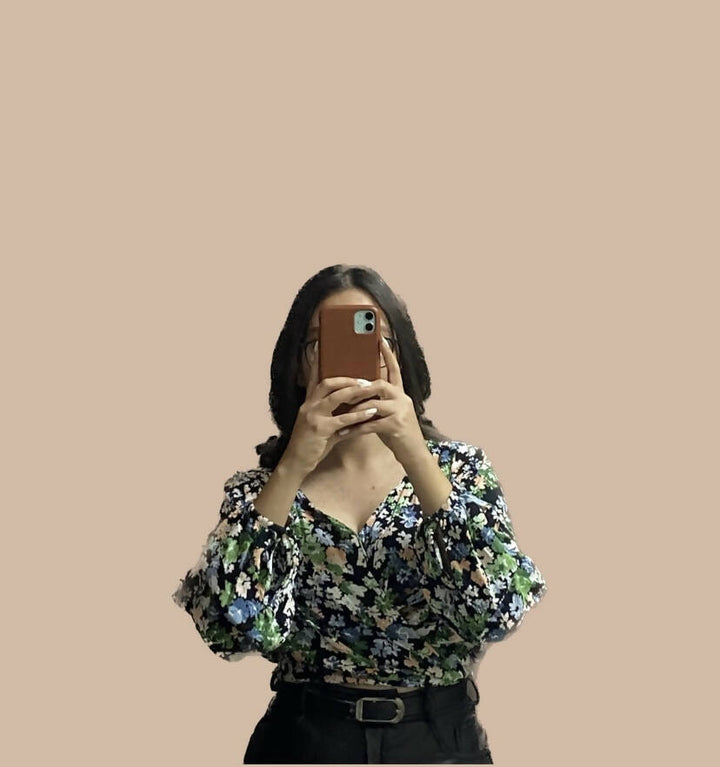 H&M Floral Tie Blouse Size M