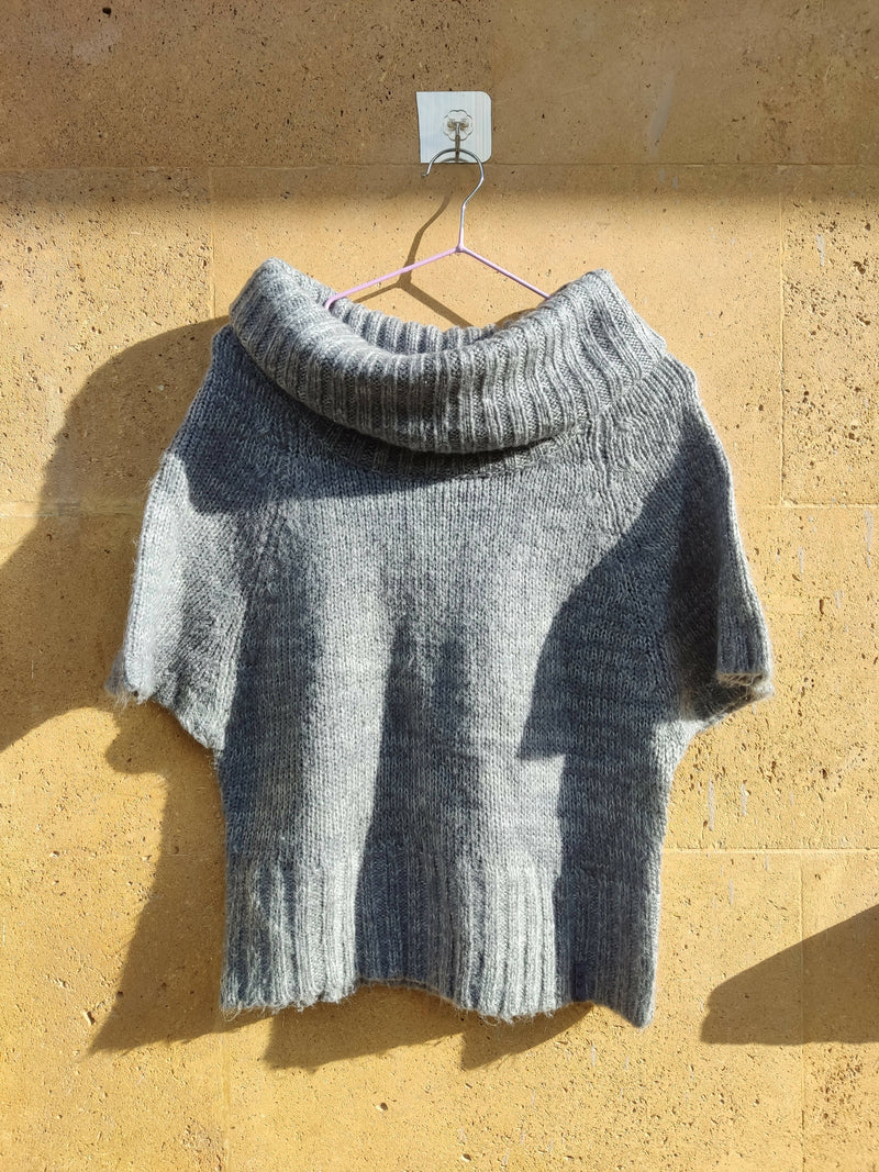 Jennyfer Loves Knitwear Grey Sweater Size M