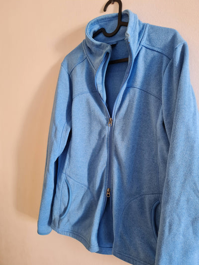 Blue sweater with double zipper Size: S/M