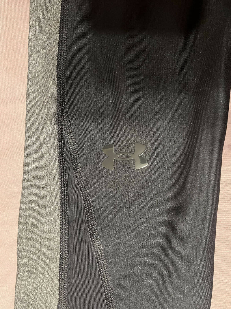 Black & Grey Under Armour Legging Size M (never worn)