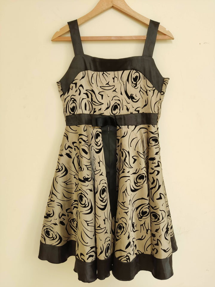 Patterned Dress Size 12